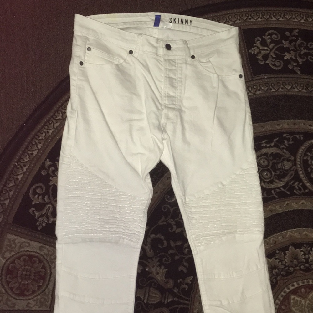 ‼️H&M white jeans SEND OFFERS‼️